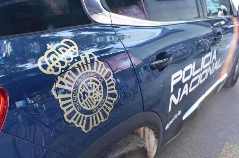 <p> La polic&iacute;a encontr&oacute; al beb&eacute; en el domicilio con varias lesiones y con mala higiene. </p>