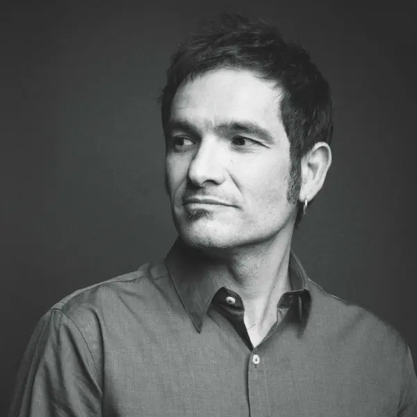 <p> V&iacute;ctor Luengo, director de "El precio del progreso" </p>