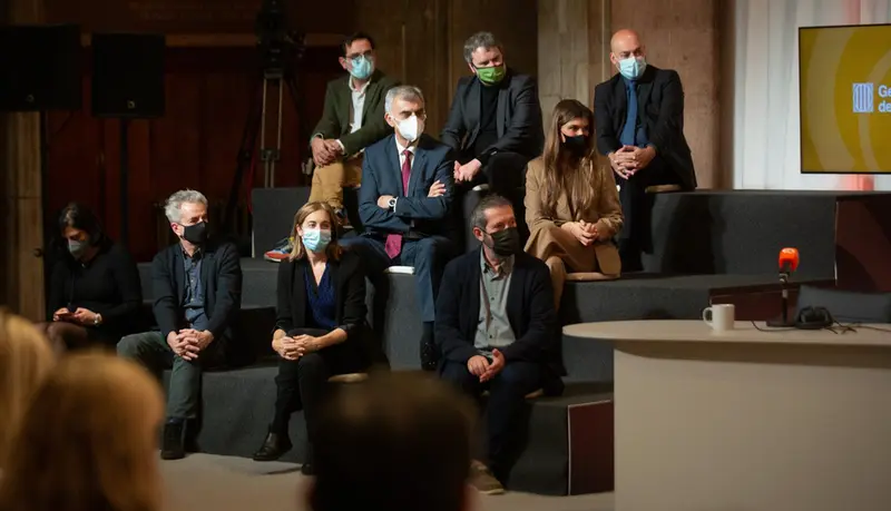 <p> Galardonados con los Premis Nacionals de Comunicaci&oacute; en la entrega en el Palau de la Generalitat - DAVID ZORRAKINO - EUROPA PRESS </p>