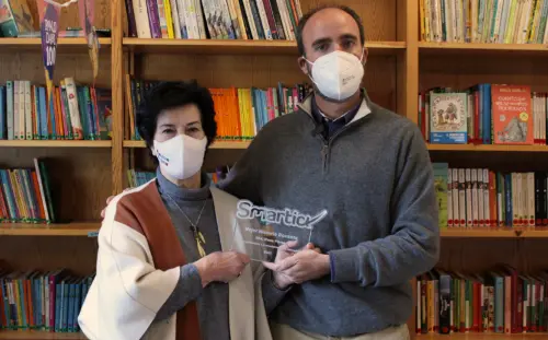 <p> Entrega Premio Smartick a Elena Fl&oacute;rez. </p>