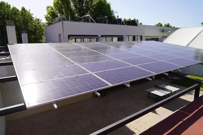 <p> Placas solares para piscina </p>