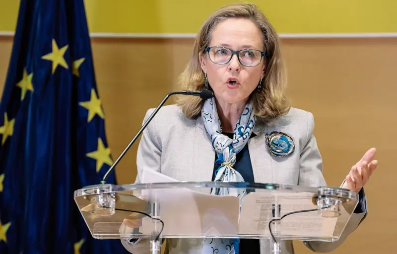 <p> La vicepresidenta primera del Gobierno y ministra de Asuntos Econ&oacute;micos y Transformaci&oacute;n Digital, Nadia Calvi&ntilde;o, - Carlos Luj&aacute;n - Europa Press </p>