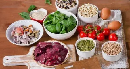 <p> alimentos ricos en hierro </p>