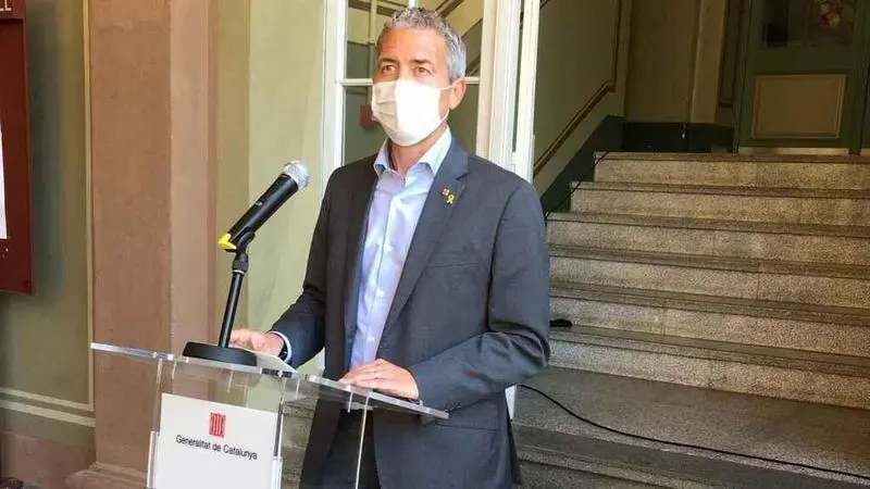 <p> El Conseller de Educaci&oacute;n de Catalu&ntilde;a </p>