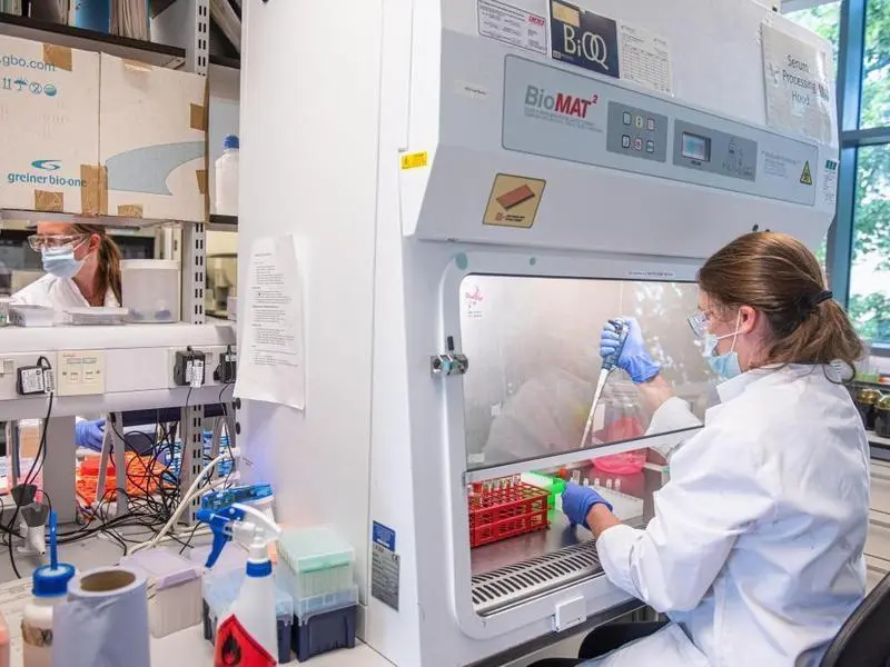 <p> oxford-university-astrazeneca-develop-coronavirus-vaccine-with-an-average-efficacy-of-70-4-per-cent.r_d.3680-2456 </p>