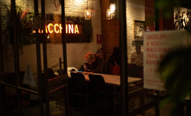 <p> Espa&ntilde;a confirma 13 nuevos casos de &oacute;micron desde ayer, elevando el total a 49 </p>