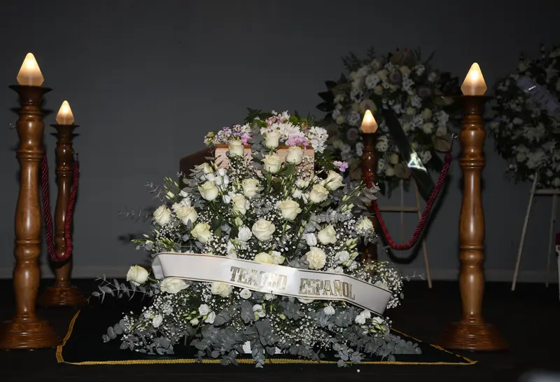 <p> Vista general de la capilla ardiente de Ver&oacute;nica Forqu&eacute; en el Teatro Espa&ntilde;ol, a 15 de diciembre de 2021, en Madrid (Espa&ntilde;a). - Jos&eacute; Oliva - Europa Press </p>