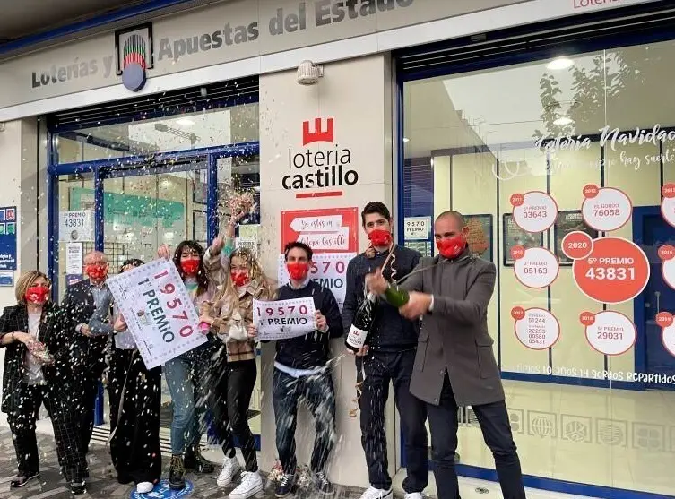 <p> Loter&iacute;as Castillo ha repartido ya un Gordo de Navidad. </p>