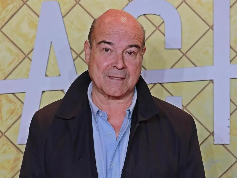 <p> Antonio Resines </p>