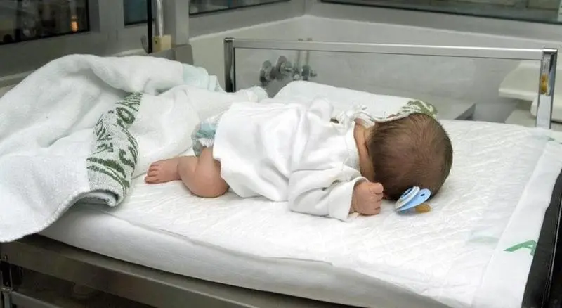 <p> La madre prefiere perder su vida a que su hija viva con problemas. </p>