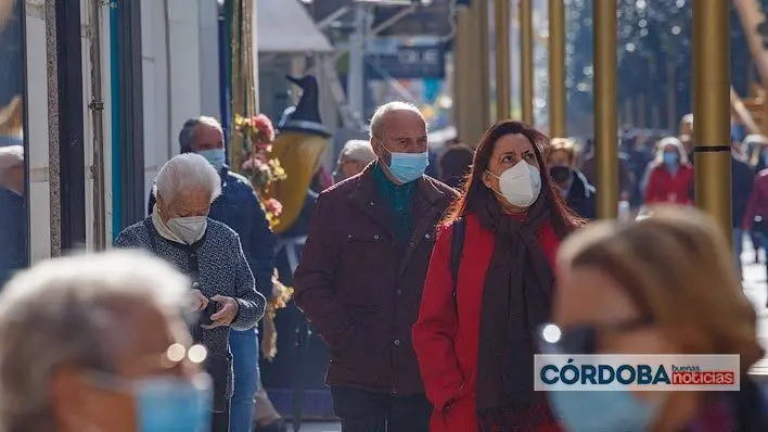 <p> Cordobeses y mascarillas | Jose Leon. </p>