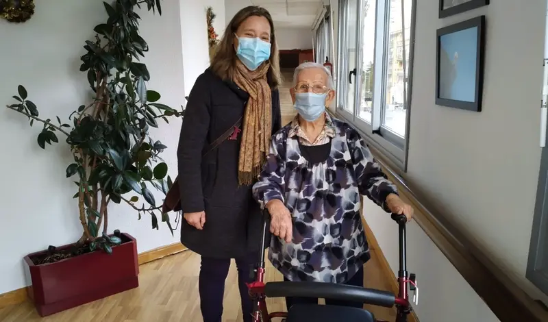 <p> La auxiliar de Enfermer&iacute;a M&oacute;nica Tapias - EUROPA PRESS/MONICA TAPIAS </p>