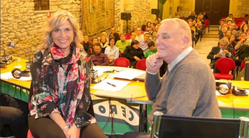 <p> Julia Otero anuncia su vuelta a la Radio tras superar el c&aacute;ncer que la asolaba. Fuente: Twitter @julia_otero </p>