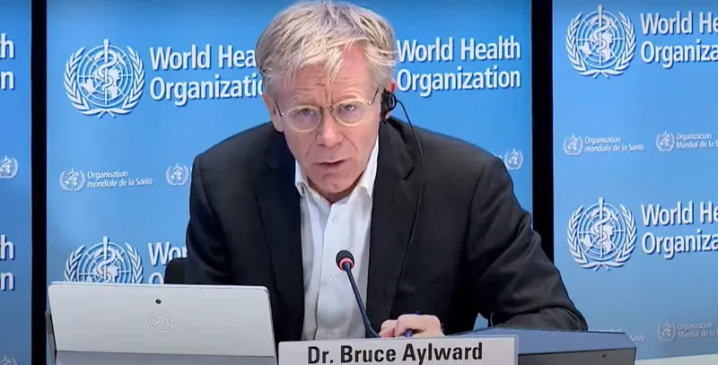 <p> El doctor Bruce Aylward, asesor senior de la Organizaci&oacute;n Mundial de la Salud (OMS), en rueda de prensa desde Ginebra (Suiza), a 12 de enero de 2022. - OMS </p>