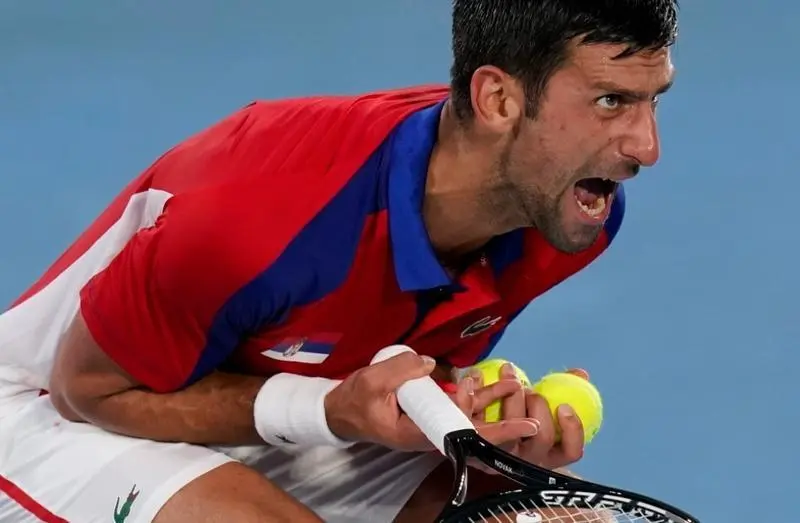 <p> Djokovic y el Covid, una historia de terror. </p>