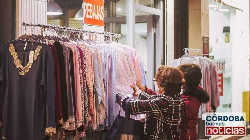 <p> Rebajas de enero. | Jos&eacute; Le&oacute;n. </p>