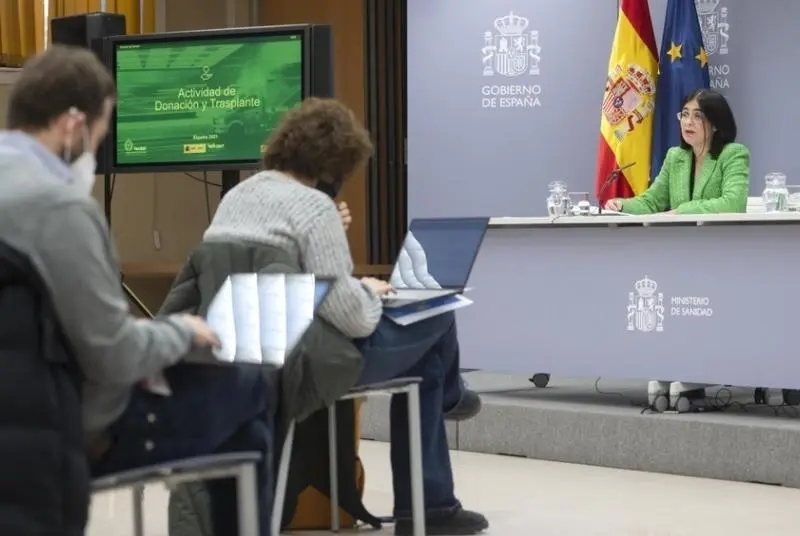 <p> Carolina Darias pide calma con la pandemia. </p>