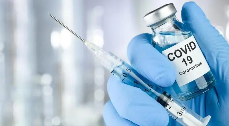 <p> La tercera dosis puede variar seg&uacute;n de si se ha cogido el Covid o no. </p>