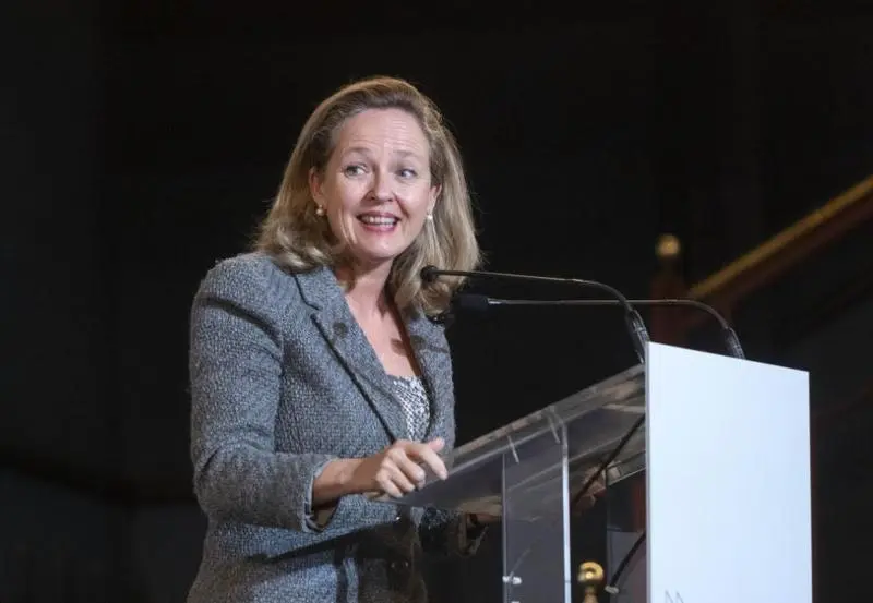 <p> La vicepresidenta primera del Gobierno y ministra de Asuntos Econ&oacute;micos y Transformaci&oacute;n Digital, Nadia Calvi&ntilde;o </p>