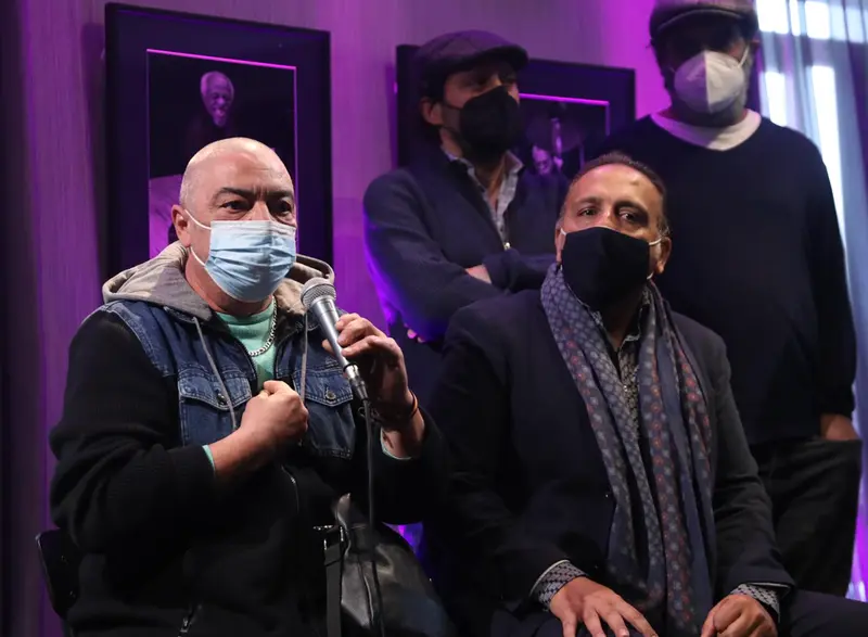 <p> (I-D) Los flamencos, Antonio Canales y Enrique Heredia &ldquo;El Negri&rdquo;, intervienen en una rueda de prensa contra las medidas de la pr&oacute;xima Asamblea de la Sociedad General de Autores y Editores (SGAE) - Isabel Infantes - Europa Press </p>