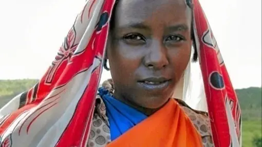 <p> Joven africana </p>