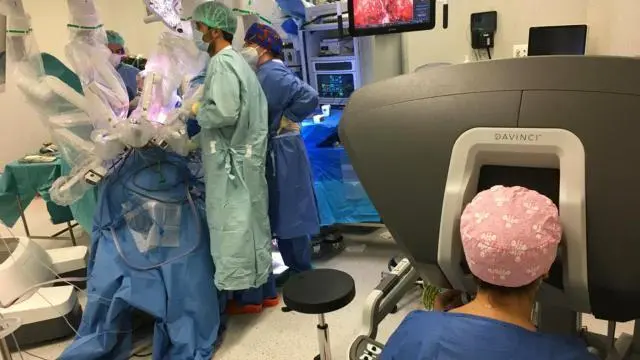 <p> Primera cirurgia rob&ograve;tica de reassignaci&oacute; de g&egrave;nere feta a l'Hospital de Bellvitge 1 </p>