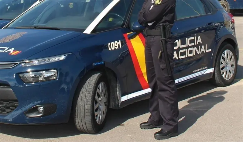 <p> Polic&iacute;a Nacional. </p>