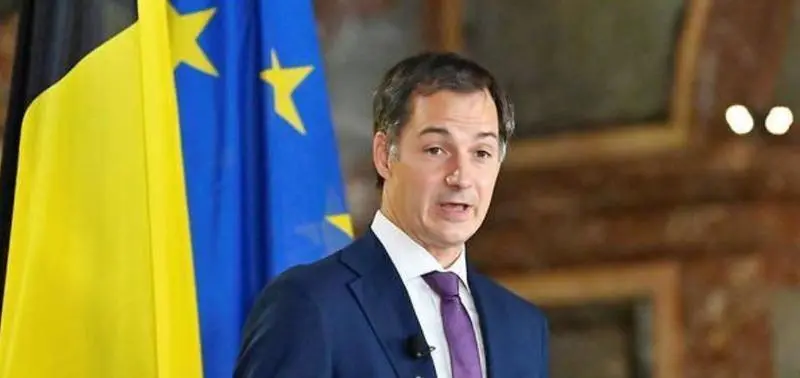 <p> El primer ministro belga, Alexander de Croo, en una intervenci&oacute;n p&uacute;blica este febrero. </p>