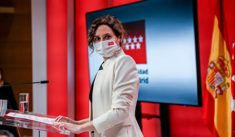 <p> Archivo - La presidenta de la Comunidad de Madrid, Isabel D&iacute;az Ayuso, en una rueda de prensa en la Real Casa de Correos - Ricardo Rubio - Europa Press - Archivo </p>