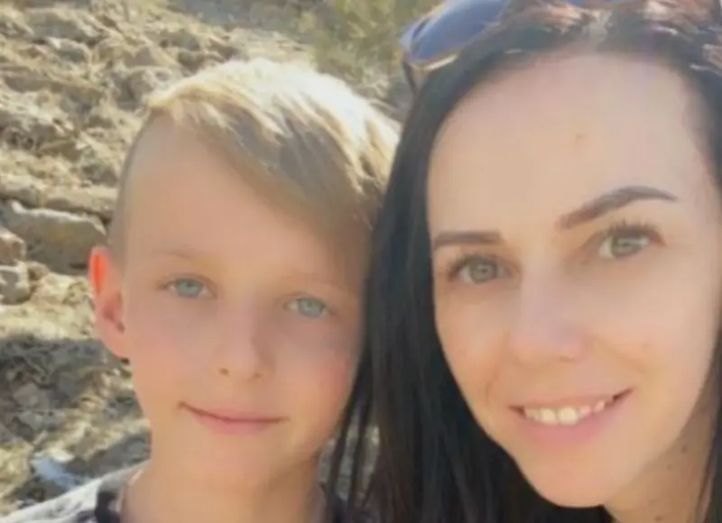 <p> La madre de Drayke Hardman cuenta que se suicid&oacute; cuando llevaba un a&ntilde;o siendo v&iacute;ctima de bullying </p>