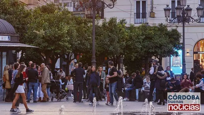 <p> Ambiente en Plaza de las Tendillas | Jos&eacute; Le&oacute;n. </p>