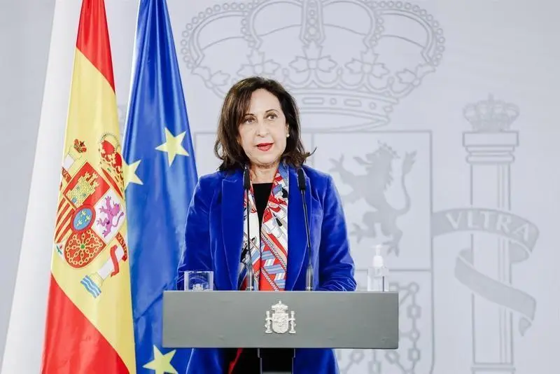 <p> La ministra de Defensa, Margarita Robles, comparece para hacer una valoraci&oacute;n de la reuni&oacute;n telem&aacute;tica entre jefes de Estado y de Gobierno de la Organizaci&oacute;n del Tratado del Atl&aacute;ntico Norte </p>