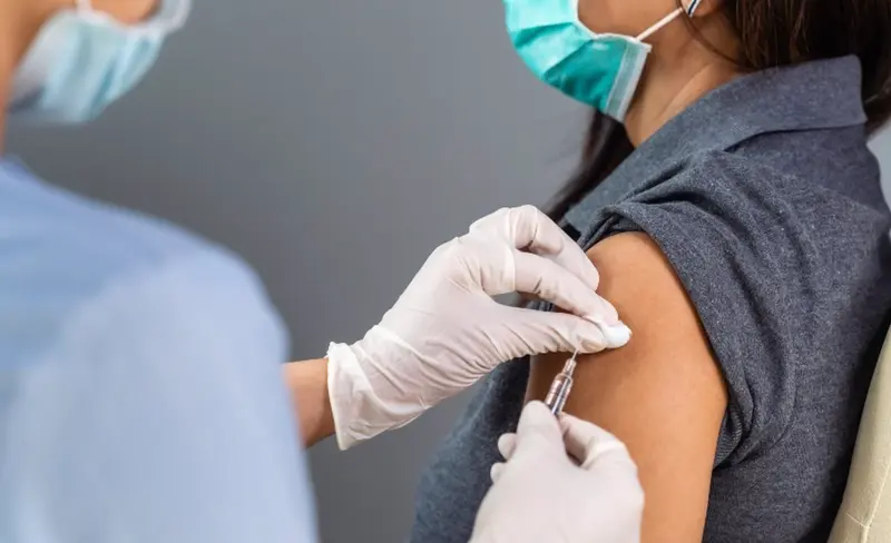 <p> Vacuna Covid-19 - CL&Iacute;NICA MARGEN </p>