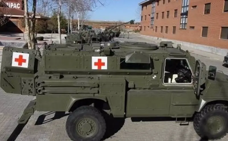 <p> Ambulancia blindada del Ej&eacute;rcito de Tierra - MINISTERIO DE DEFENSA </p>