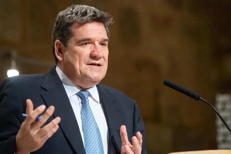 <p> El ministro de Inclusi&oacute;n, Seguridad Social y Migraciones, Jos&eacute; Luis Escriv&aacute; </p>