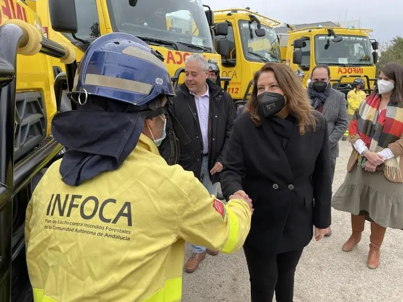 <p> 220404_Recepci&oacute;n Autobombas (1) (1) </p>