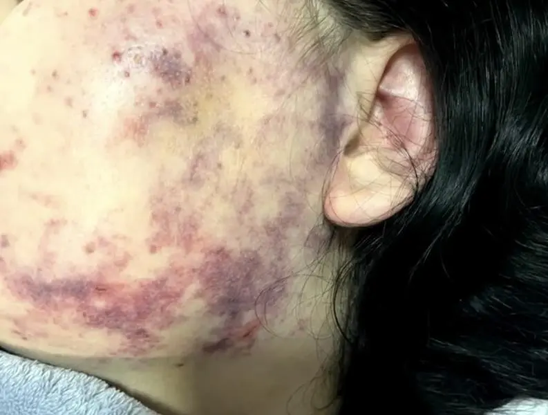 <p> 25C260E7-332E-48B7-88B0-A0A8AFFB0D4C </p>