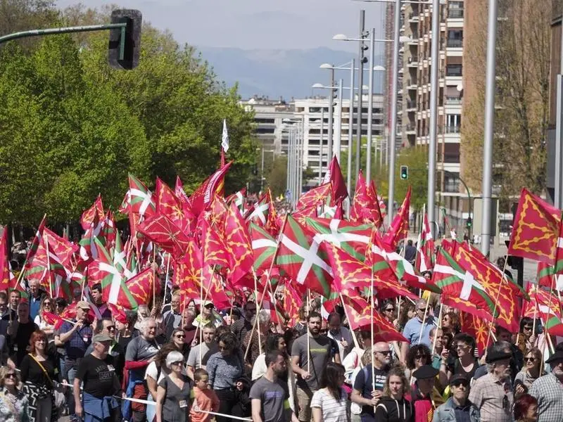 <p> Manifestaci&oacute;n en Pamplona por el Aberri Eguna 2022 </p>