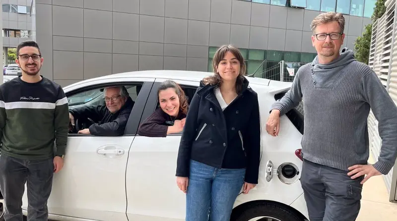 <p> Investigadores - UV </p>