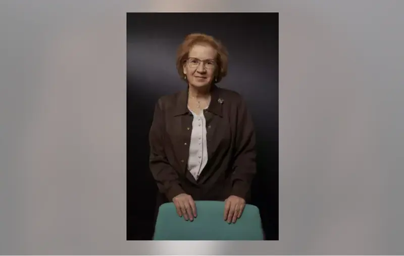 <p> La qu&iacute;mica, vir&oacute;loga e inmun&oacute;loga espa&ntilde;ola, Margarita de Val, posa para Europa Press, en el Centro de Biolog&iacute;a Molecular Severo Ochoa. Fuente: Europa Press </p>