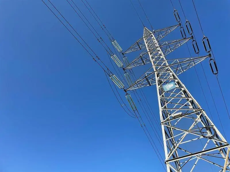 <p> Archivo - Torre el&eacute;ctrica </p>