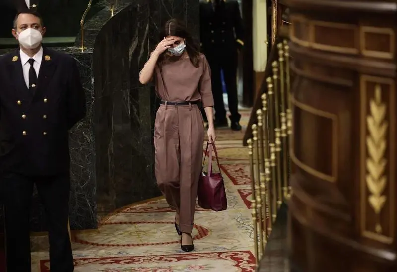 <p> La ministra de Igualdad, Irene Montero, en el Congreso de los Diputados </p>