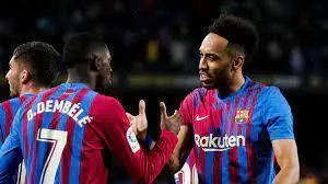 <p> Dembel&eacute; y Aubameyang ante el Celta de Vigo </p>