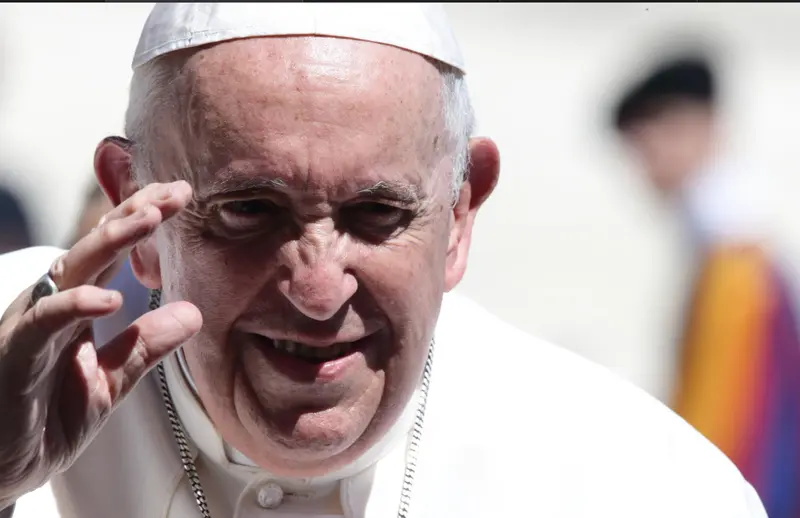 <p> 01 June 2022, Vatican, Vatican City: Pope Francis leads his wednesday General audience at St. Peter's Square. Photo: Evandro Inetti/ZUMA Press Wire/dpa - Evandro Inetti/ZUMA Press Wire/d / DPA </p>