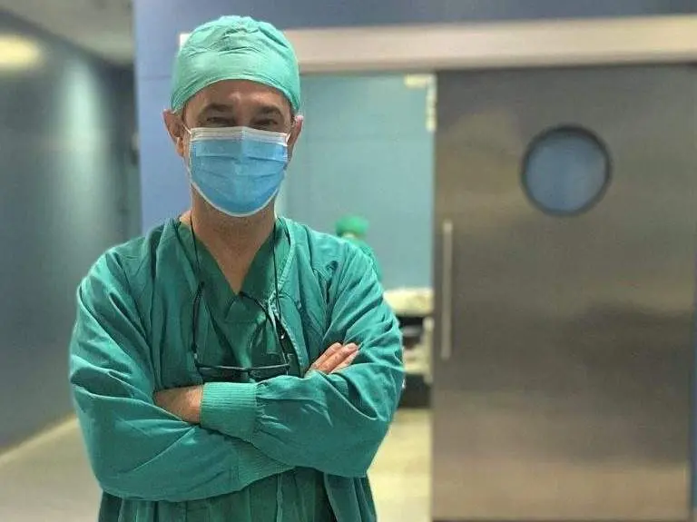 <p> Dr. Nagore. </p>