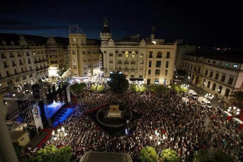 <p> Actuaci&oacute;n del Ballet Flamenco de Andaluc&iacute;a en la Plaza de las Tendillas en la NBF2019. Noche Blanca </p>