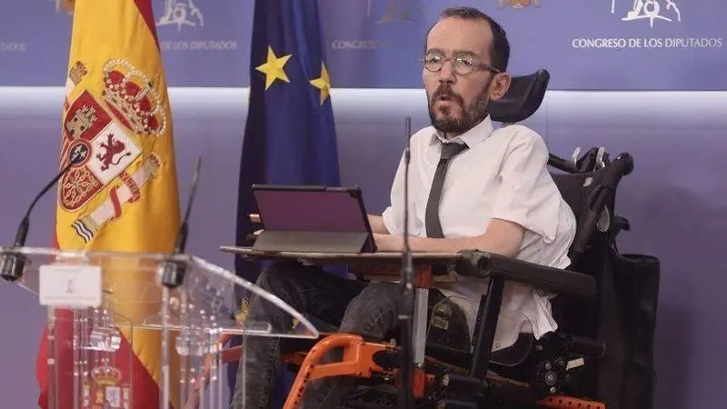 <p> Pablo Echenique, portavoz de Unidas Podemos en el Congreso. EP </p>