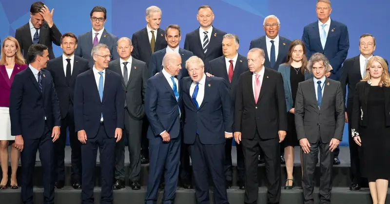 <p> Foto de familia de los l&iacute;deres de la OTAN en Madrid - Stefan Rousseau/PA Wire/dpa </p>