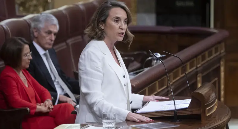 <p> La secretaria general y portavoz del Partido Popular (PP), Cuca Gamarra, interviene durante la primera jornada de la 26 edici&oacute;n del Debate sobre el Estado de la Naci&oacute;n, en el Congreso de los Diputados, a 12 de julio de 2022, en Madrid (Espa&ntilde;a). - Alberto Ortega - Europa Press </p>