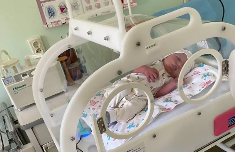 <p> Reci&eacute;n nacidos en Ucrania salen adelante gracias a cunas climatizadas fabricadas por alumnos de colegios salesianos - SALESIANOS </p>